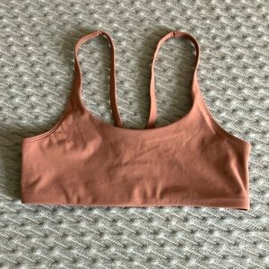Vuori Yosemite bra in dusty rose, size small